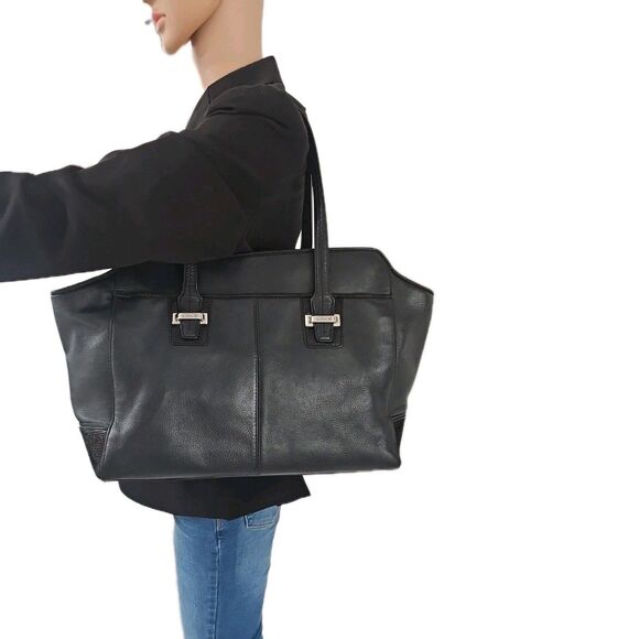 Coach Dark Leather Shoulder Bag - Picture 6 of 16